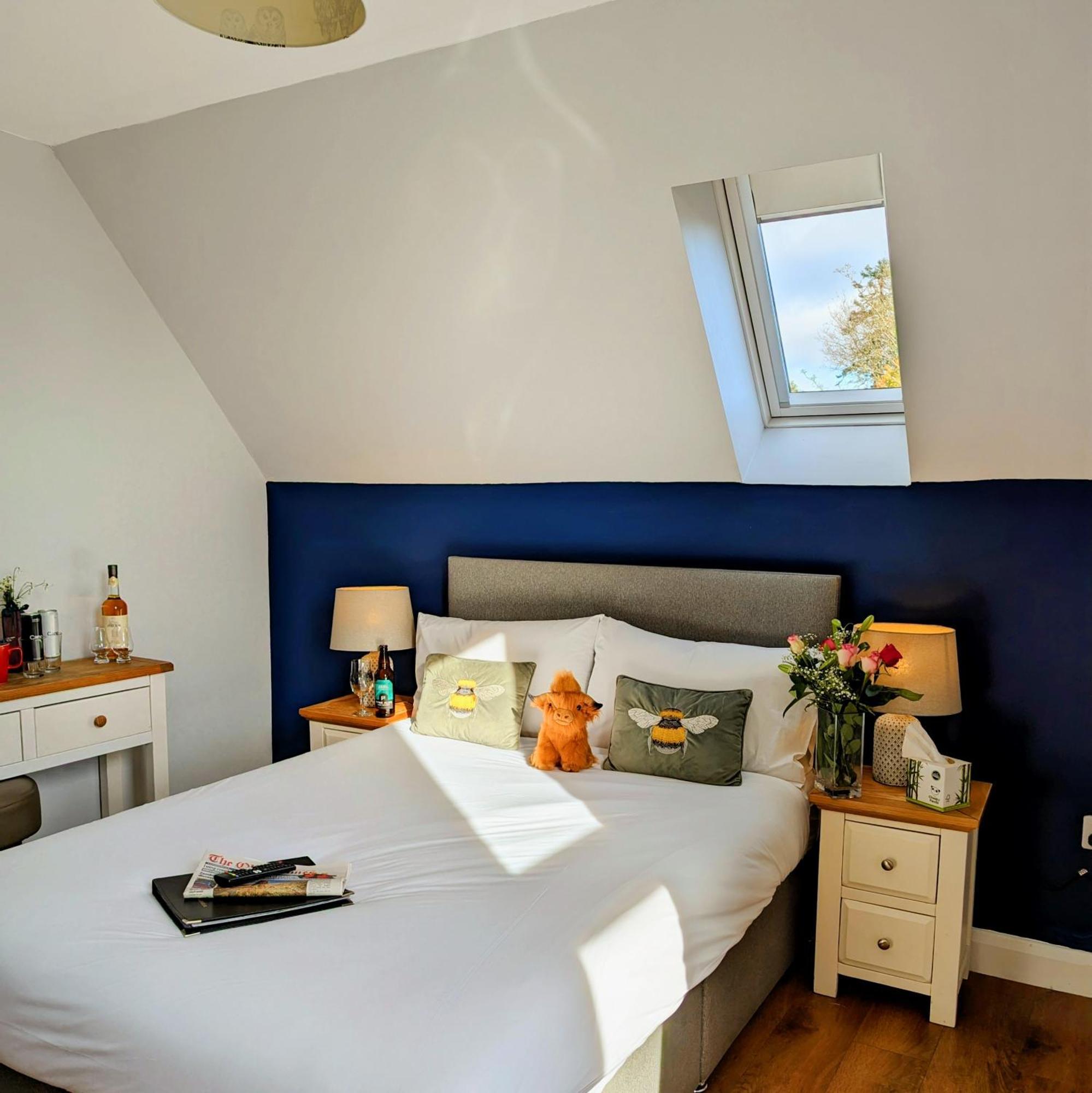 Ben Cruachan Inn - Restaurant, Pub With Rooms Loch Awe 客房 照片