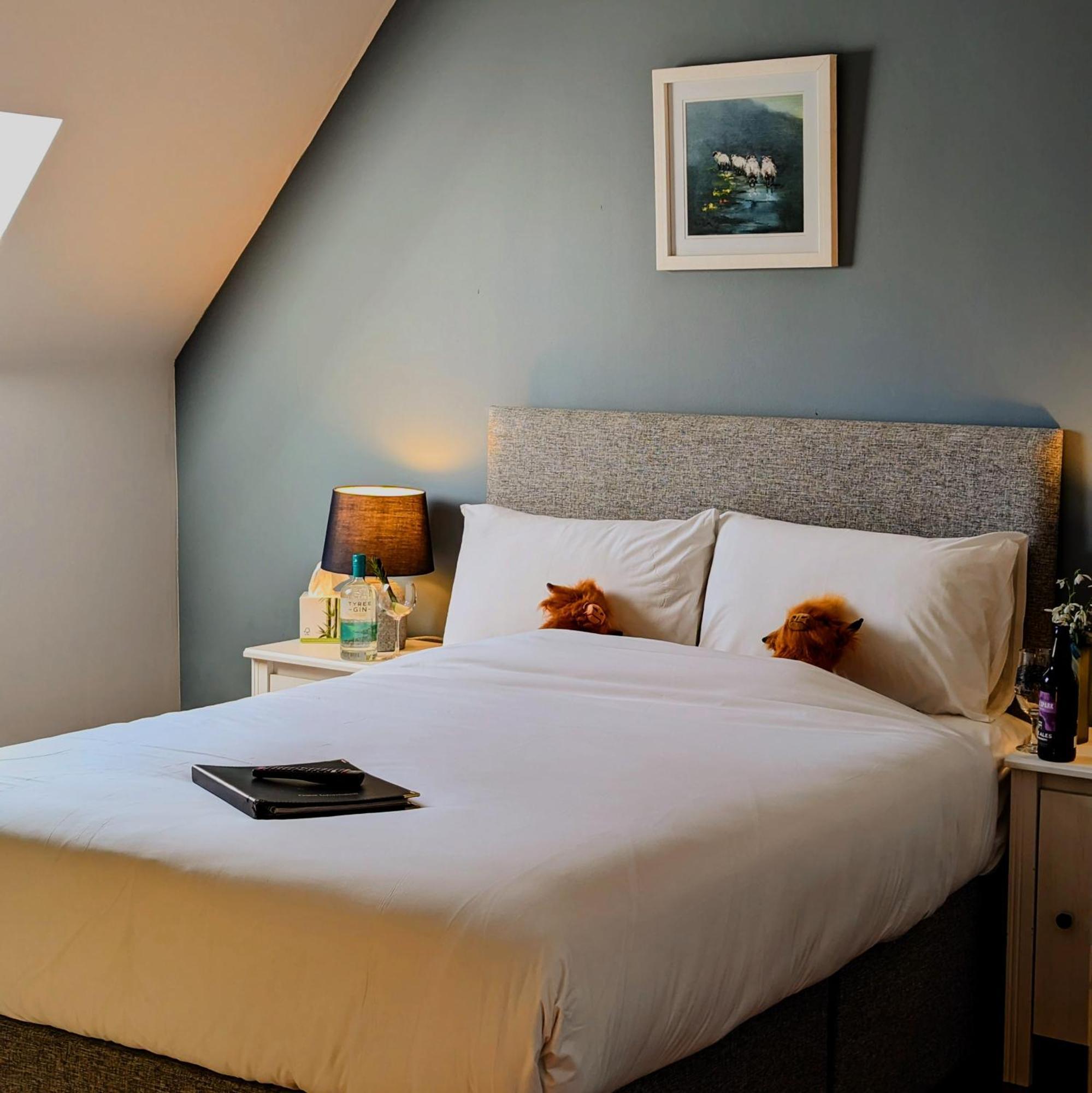 Ben Cruachan Inn - Restaurant, Pub With Rooms Loch Awe 外观 照片