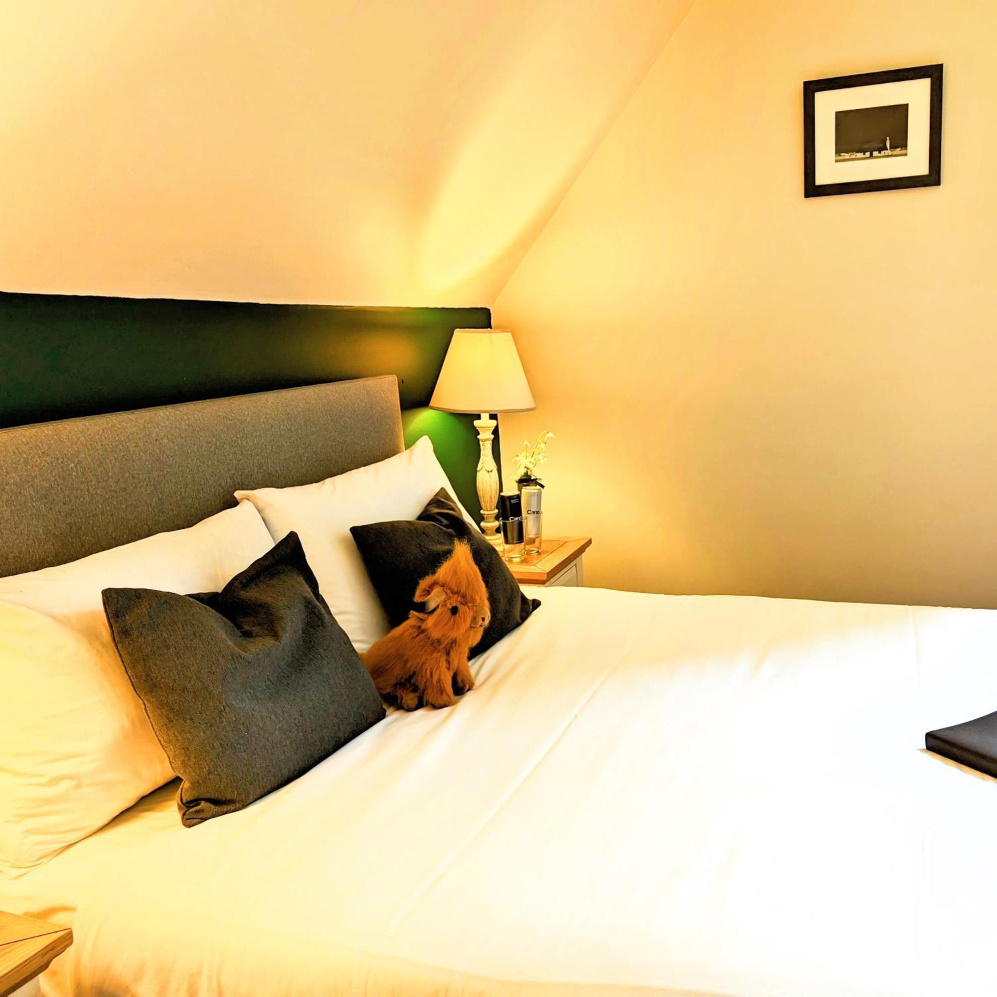 Ben Cruachan Inn - Restaurant, Pub With Rooms Loch Awe 客房 照片